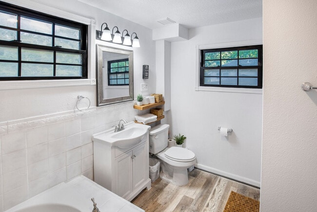 Photo - 206 St Cloud Dr Unit SI FL2-ID1472546P