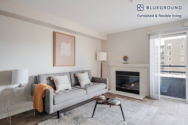 Building Photo - 526 Yale Ave N Unit FL4-ID993