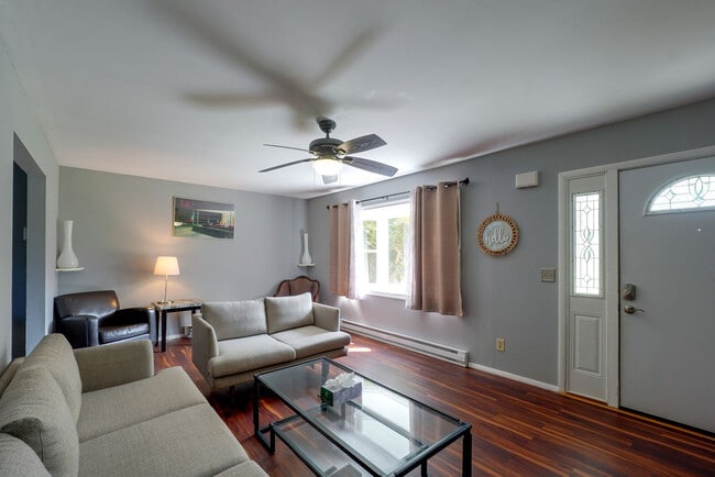 Building Photo - 62 Mackey Rd Unit SI ID1621787P