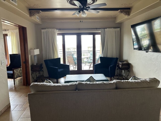 Building Photo - 935 Beachview Dr Unit SI ID1267835P
