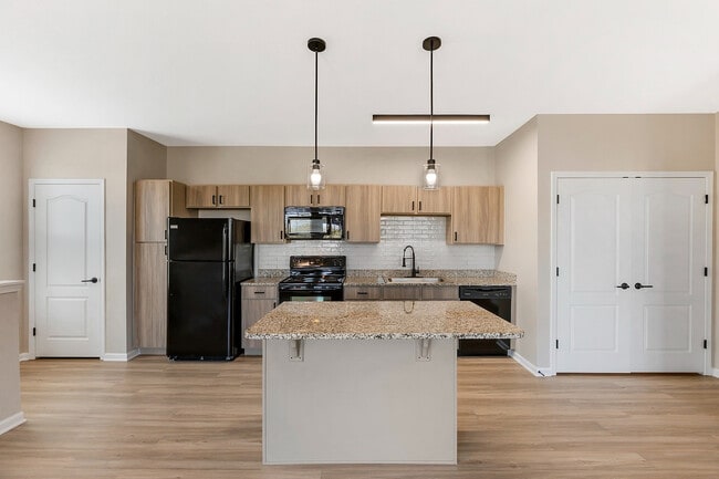 Photo - Enclave at 127th