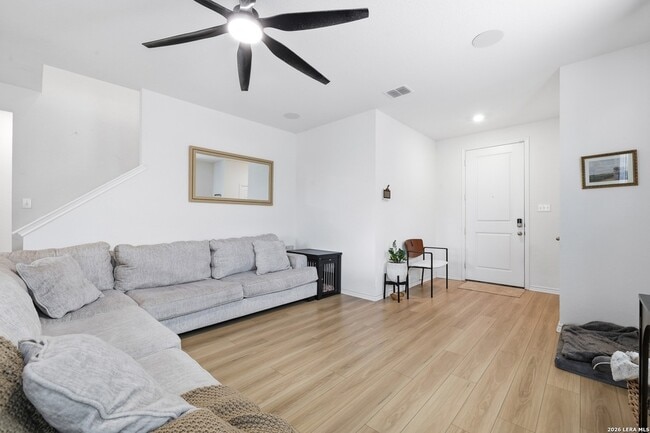 Photo - 14454 Calaveras Cv