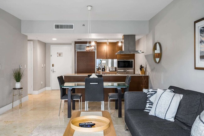 Photo - 485 Brickell Ave Unit SI FL30-ID1022303P