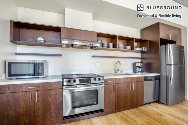 Photo - 11011 NE 9th St Unit FL4-ID124