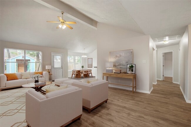 Photo - 16145 Sun View Ln