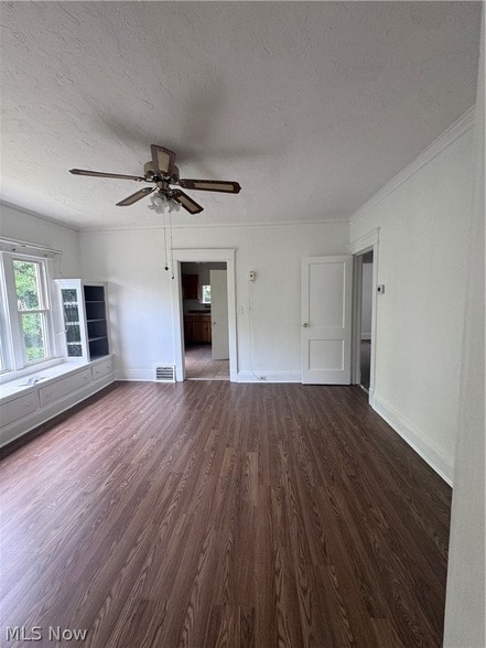 Photo - 12337 Chesterfield Ave