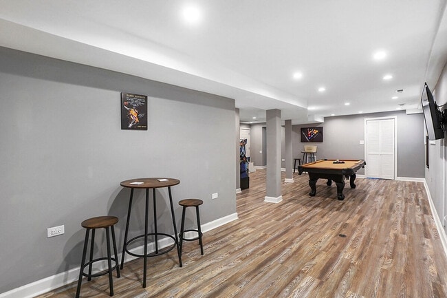 Photo - 8128 S King Dr Unit ID1298094P