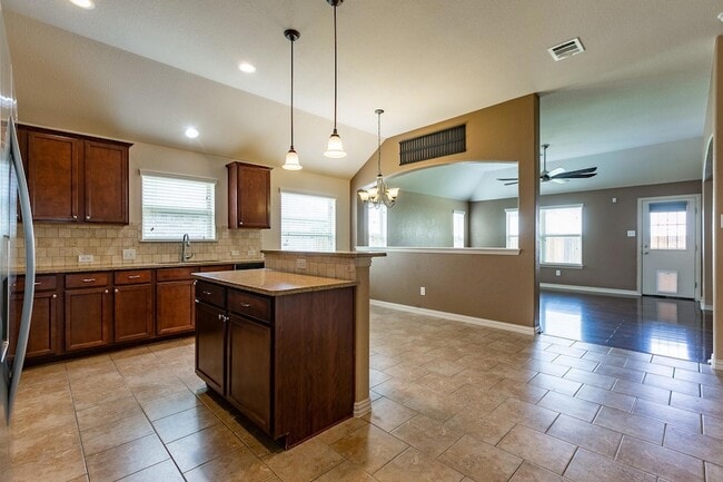 Photo - 118 Wallin Farms Dr