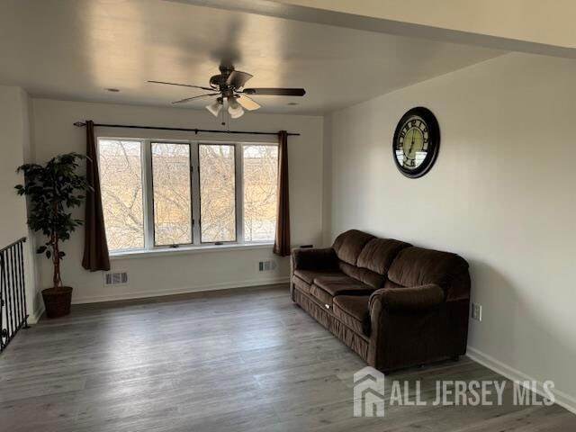 Photo - 173 Metlars Ln
