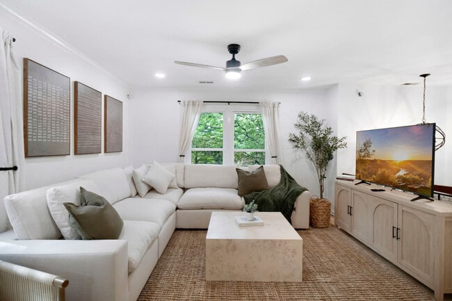 Photo - 7912 Brandyapple Dr Unit ID1048821P