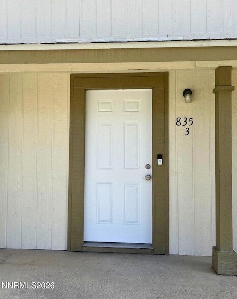 Photo - 835 Ridgewood Dr