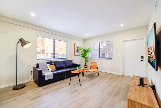 Photo - 700 SW 11th Ave Unit FL1-ID1022474P