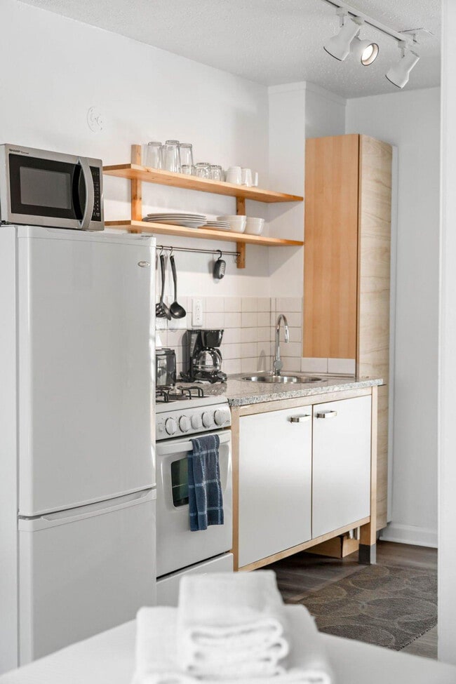 Photo - 47 25th St NW Unit ID1226660P