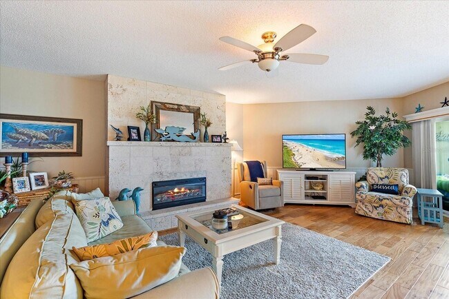 Photo - 5621 Gulf of Mexico Dr Unit 103