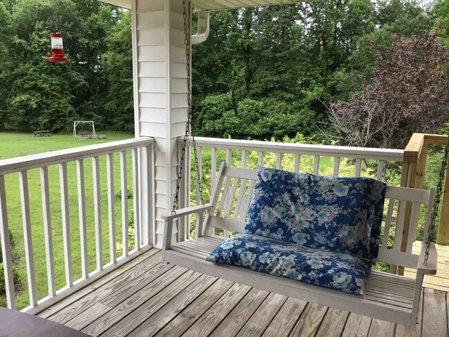 Photo - 176 Schools Dr Unit ID1343303P