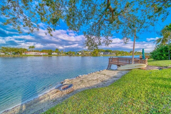 Photo - 12620 SW 114th Ave