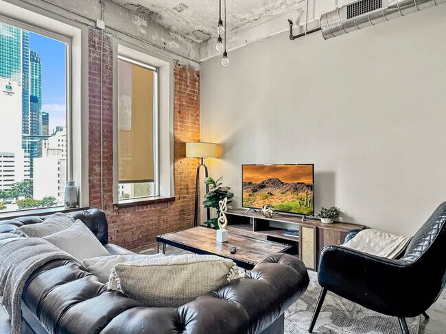 Photo - 555 Evergreen St Unit ID1055721P