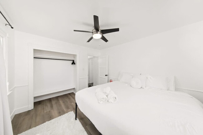 Photo - 129 Maple Ave Unit SI ID1553427P