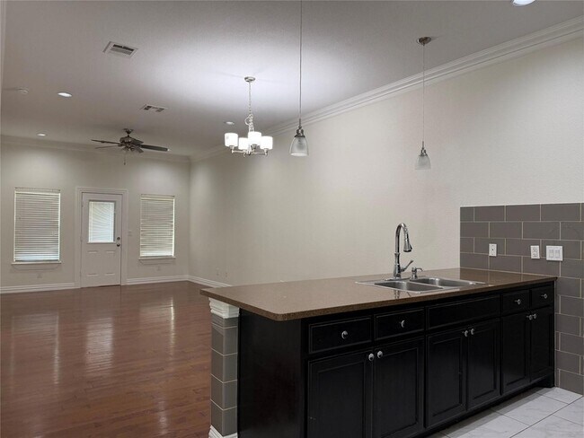 Photo - 398 Mesa Dr Unit A