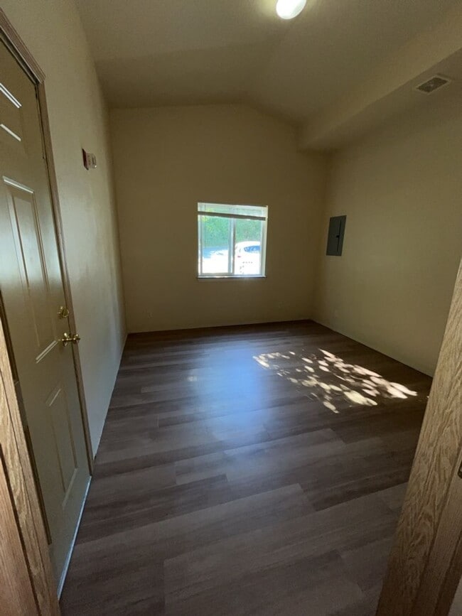 Photo - Boardwalk Apartments