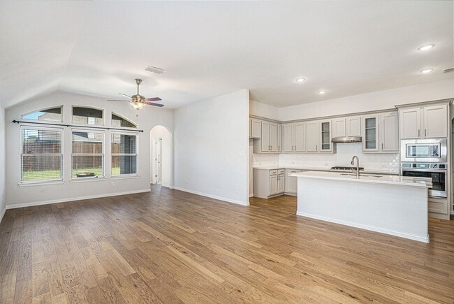 Photo - 2805 Chestnut Ln