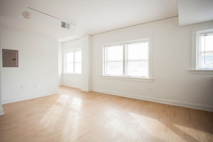 Floor Plan - amb0T04