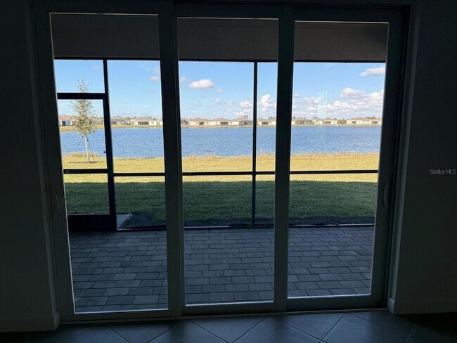 Photo - 8318 Waterscape Rd