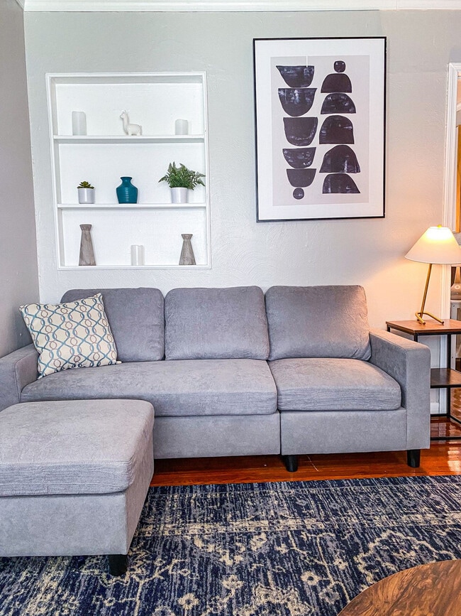 Building Photo - 1538 S 19th St Unit ID1268403P