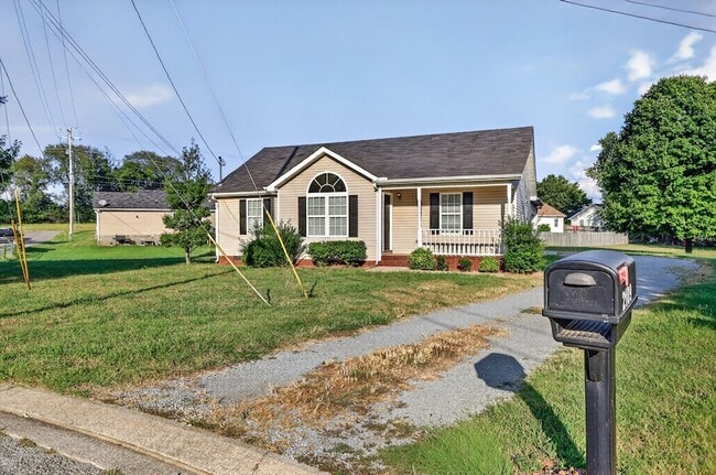 Photo - 2109 Dothan Dr