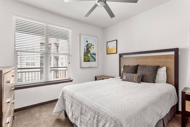 Photo - Covell on the Promenade