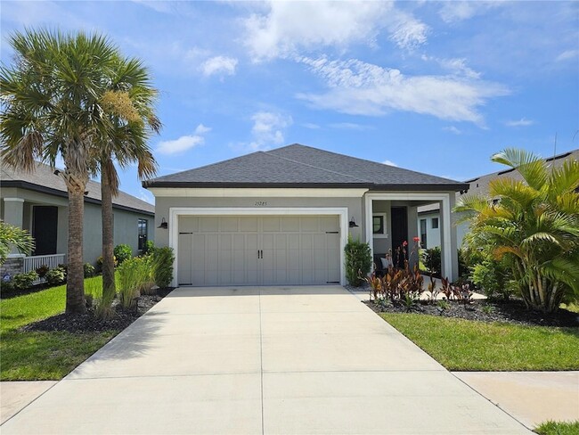 Building Photo - 15285 Shady Palms Ln
