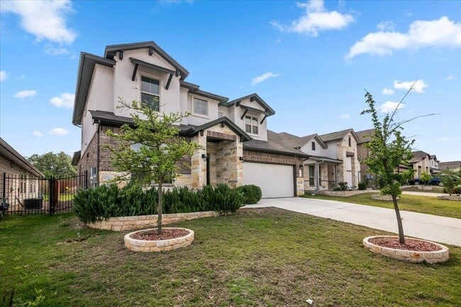 Photo - 405 Arrowhead Vine St