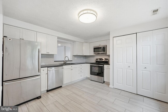 Photo - 7 Leatherwood Ct