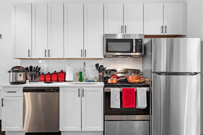 Photo - 1 Bedroom Delight in the Heart of Newark!