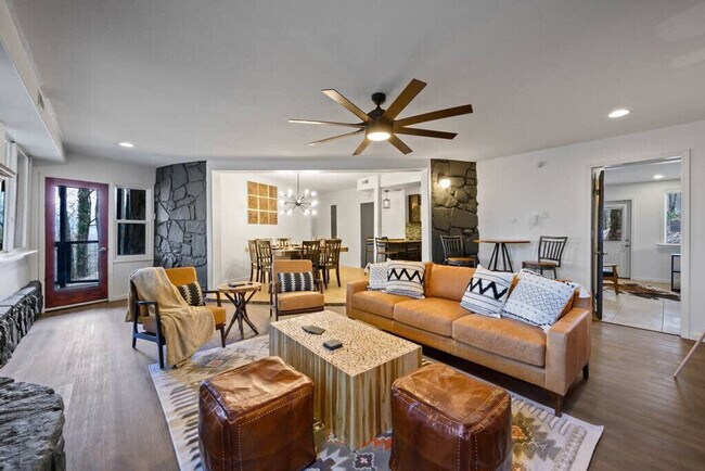 Photo - 578 Mountain Dr Unit SI ID1023058P