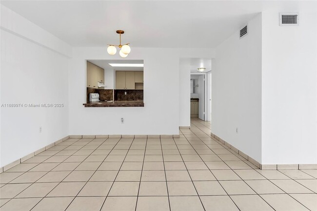 Photo - 3945 SW 89th Ave Unit 201