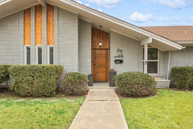 Photo - 10040 Spokane Cir