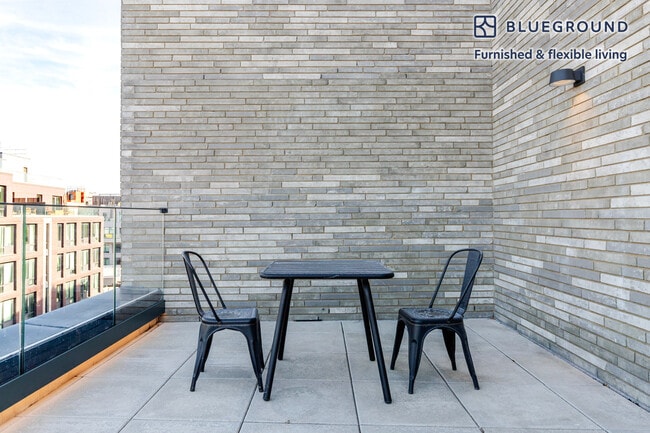 Photo - 130 Hope St Unit FL7-ID2204