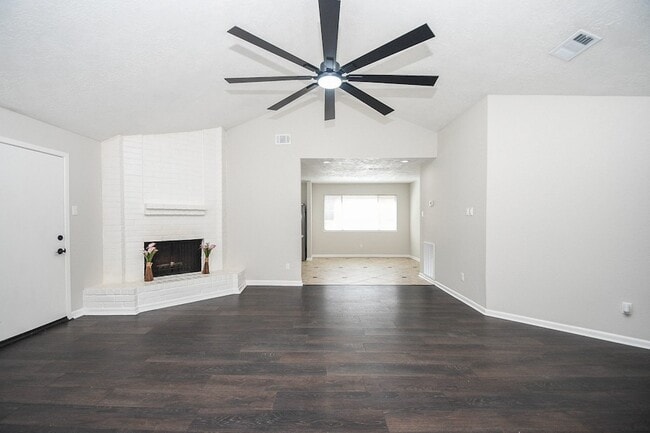 Photo - 6906 Grant Dr