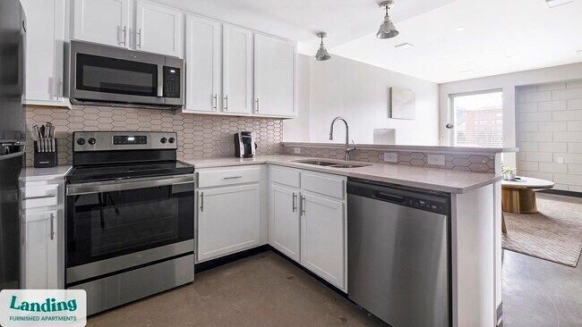 Photo - 2021 10th Ave S Unit 601.1402907