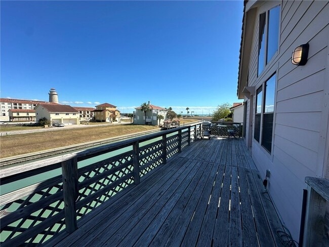 Photo - 738 Imperial Harbor Dr