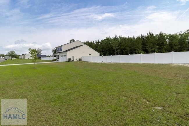 Photo - 147 Enclave Wy