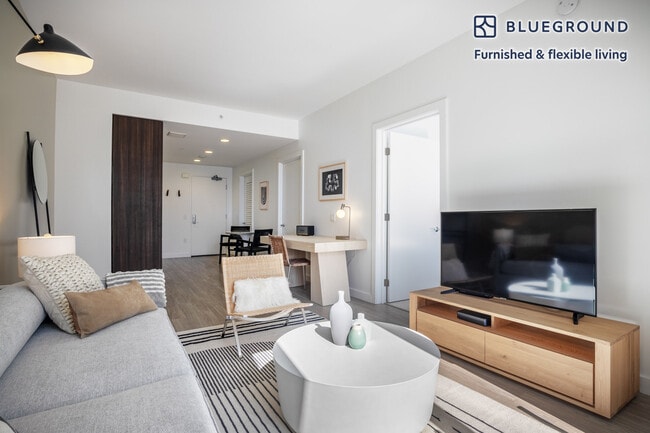 Photo - 39 Tehama St Unit SI FL8-ID205