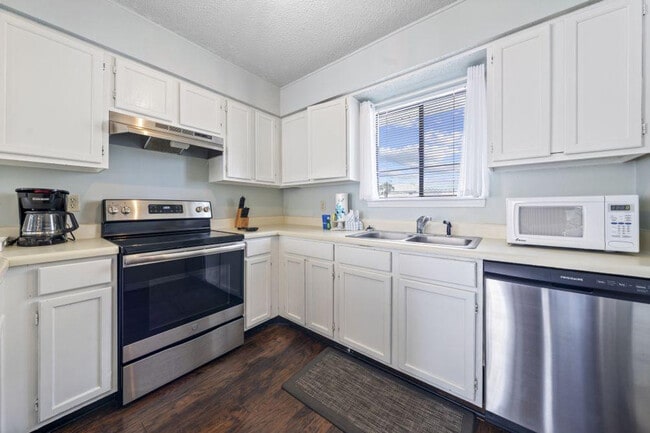 Photo - 25925 Canal Rd Unit ID1340104P