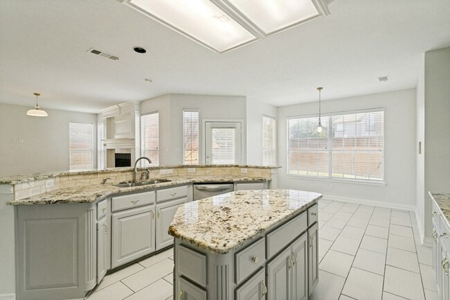 Photo - 8512 Mesa Verde Dr
