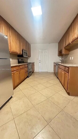Photo - 1753 NE 18th St Unit 1755