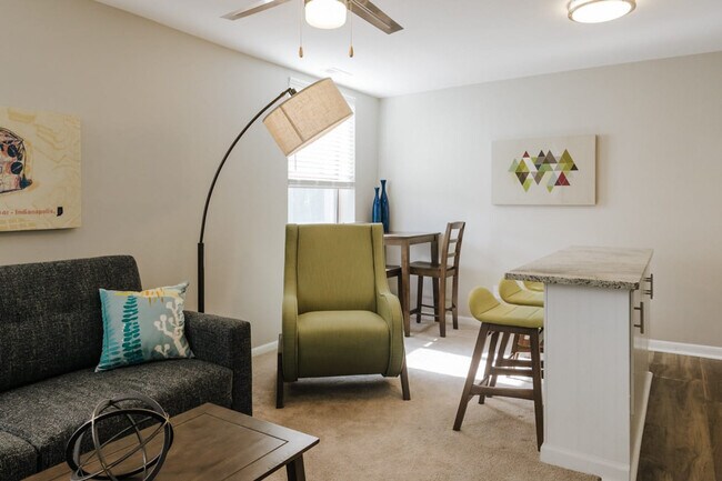 Photo - 615 N East St Unit SI ID1596498P