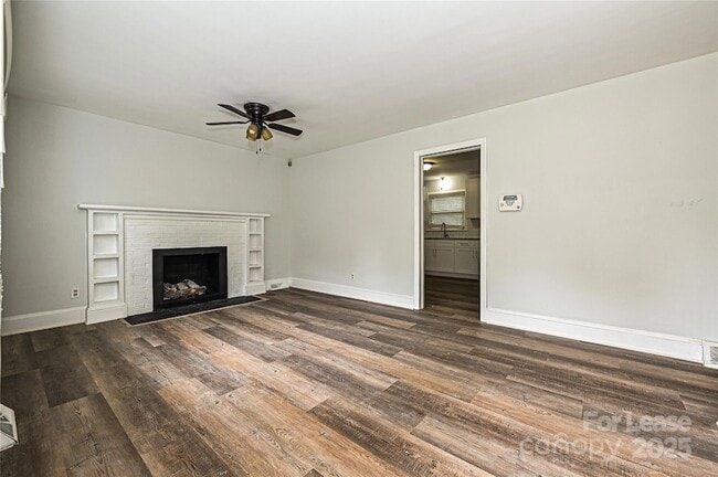 Photo - 2256 Kilborne Dr