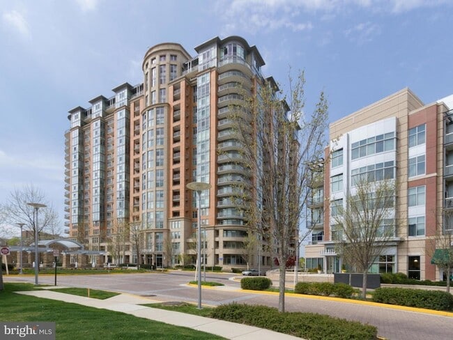 Photo - 8220 Crestwood Heights Dr Unit 1505