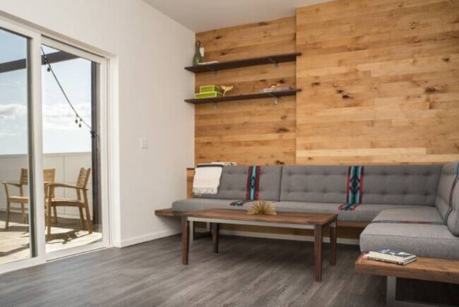 Photo - The Hawthorne Apts